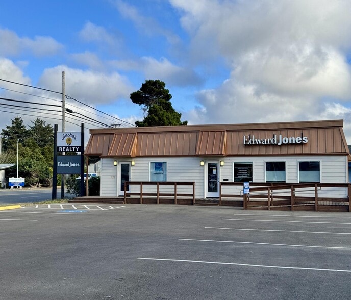 1230 Oregon Ave SW, Bandon, OR for lease - Primary Photo - Image 1 of 5