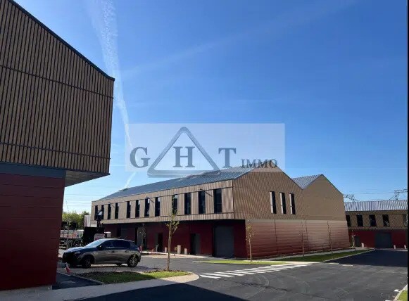 Industrial in Marcoussis for sale - Building Photo - Image 3 of 4