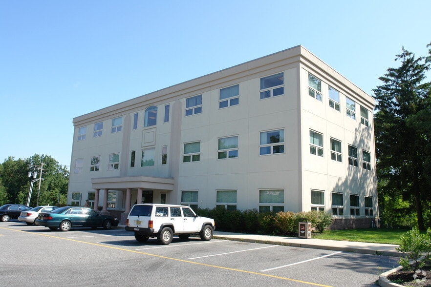 301 Lakehurst Rd, Toms River, NJ for lease - Building Photo - Image 3 of 4