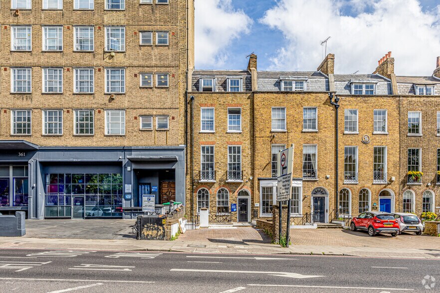 359 City Rd, Londres à louer - Photo du bâtiment - Image 3 de 7