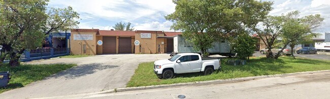 More details for 6997 NW 50th St, Miami, FL - Industrial for Lease