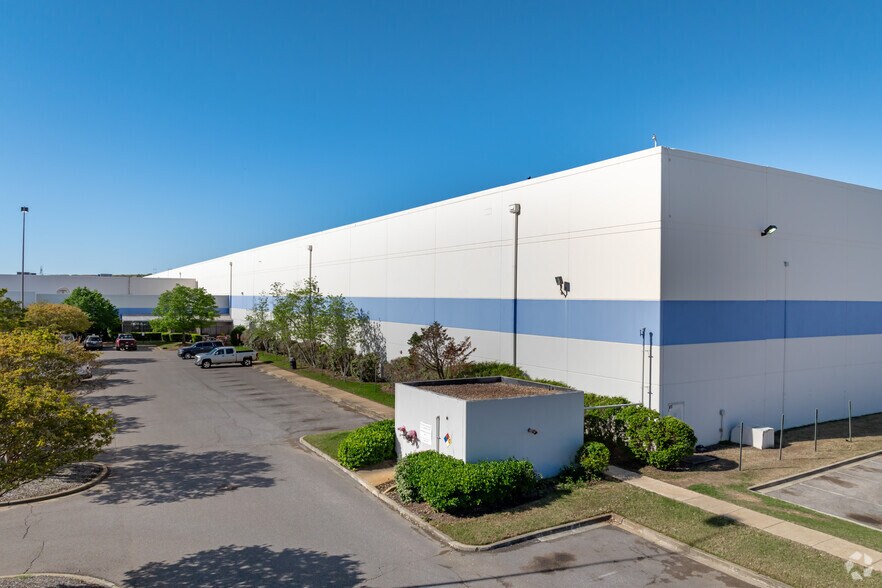 4795 Imagination Dr, Memphis, TN for lease - Primary Photo - Image 1 of 9