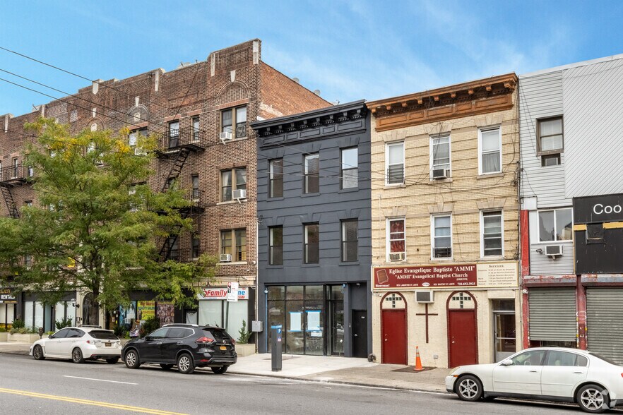 1797 Flatbush Ave, Brooklyn, NY à louer - Photo du bâtiment - Image 2 de 21