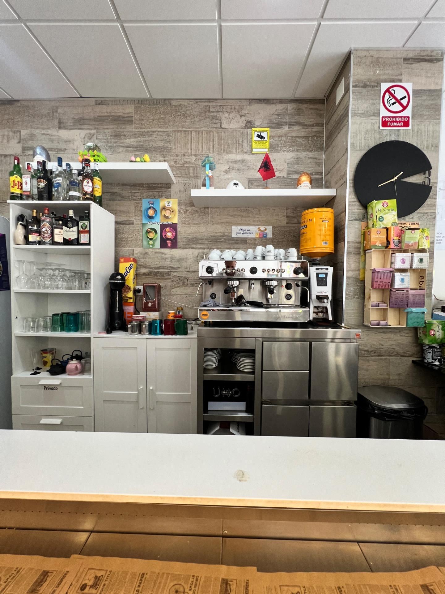 Retail in Tarragona, Tarragona for lease Interior Photo- Image 1 of 12