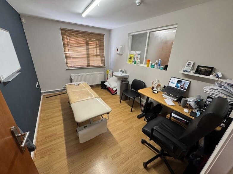 13B Antrim St, Lisburn à louer - Photo du bâtiment - Image 2 de 4