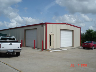 More details for 1775C Dickinson Ave, Dickinson, TX - Industrial for Lease