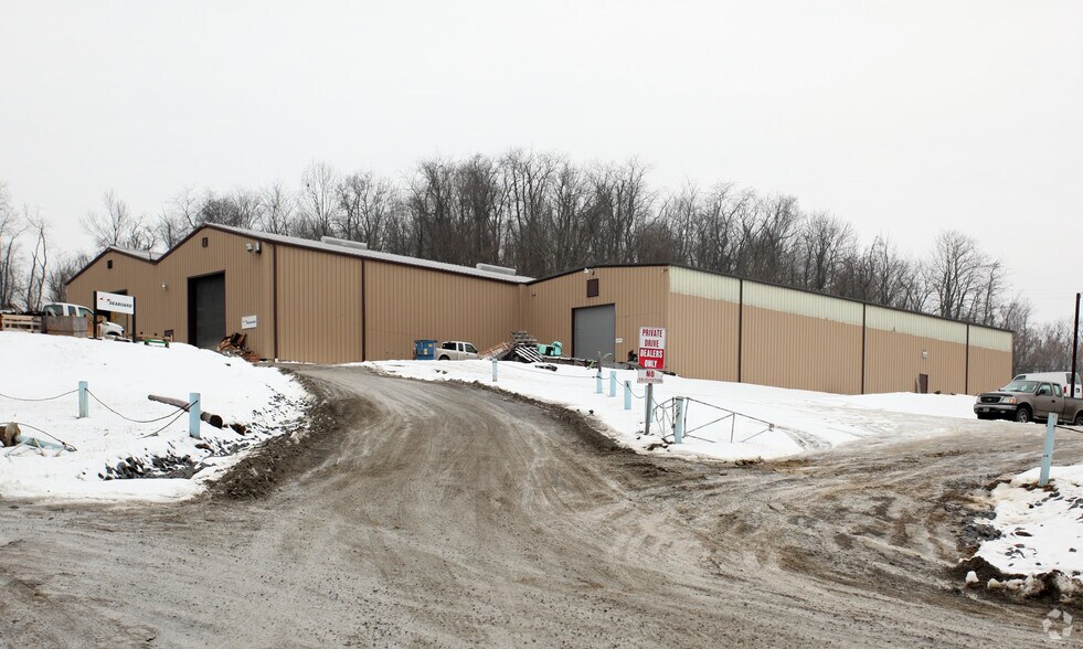 2103 Pleasant Valley Rd, Fairmont, WV for sale - Building Photo - Image 2 of 64