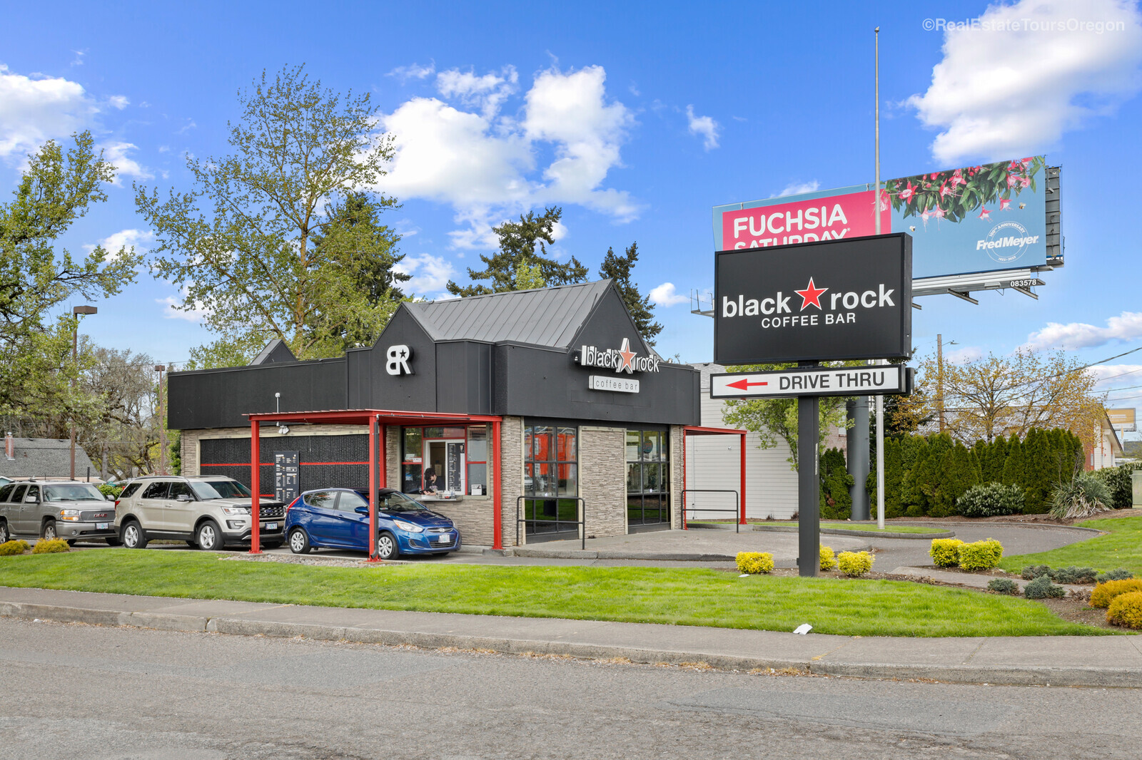 14423 SE McLoughlin Blvd, Milwaukie, OR for sale Building Photo- Image 1 of 1