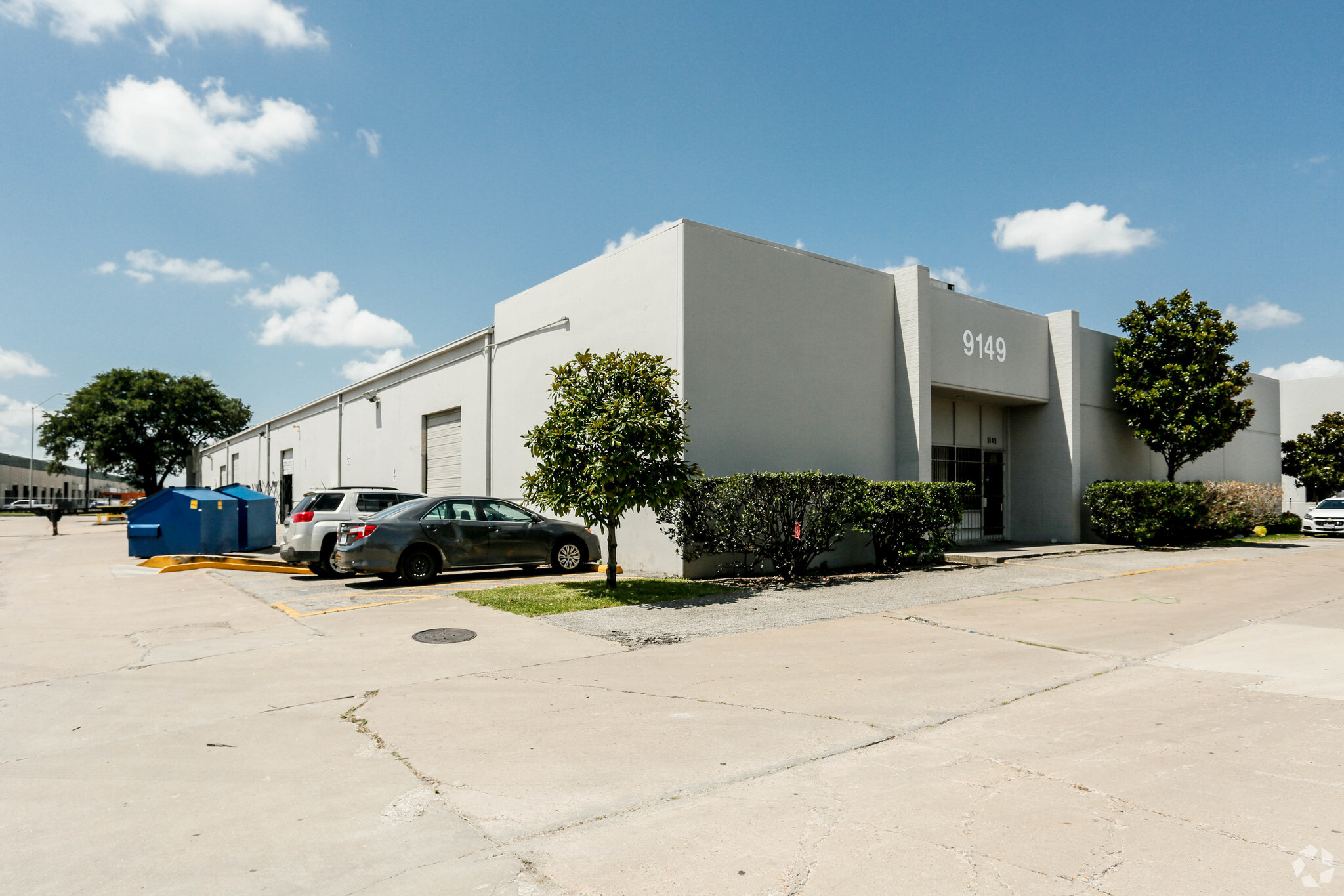 9149-9151 Wallisville Rd, Houston, TX for lease Primary Photo- Image 1 of 7