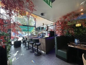 107 Hamlet Court Rd, Westcliff On Sea for lease Interior Photo- Image 2 of 12