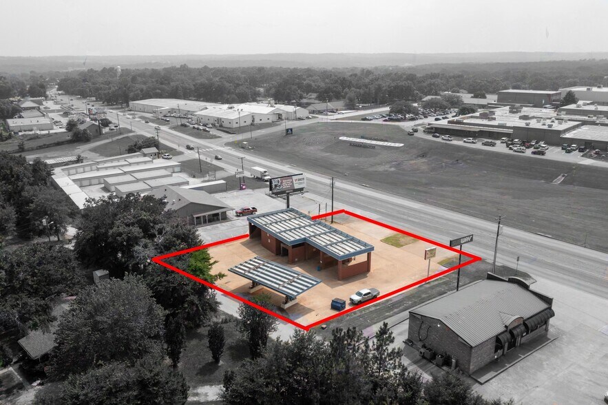 980 State 155 hwy, Frankston, TX à vendre - Photo du bâtiment - Image 2 de 7