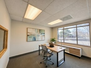 2175 N Academy Cir, Colorado Springs, CO à louer Photo intérieure- Image 1 de 6