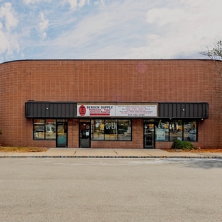 Plus de détails pour 153 N Kinderkamack Rd, Montvale, NJ - Commerce de détail à vendre
