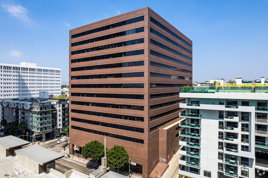 1055 Wilshire Blvd, Los Angeles, CA à louer - Photo du bâtiment - Image 2 de 5
