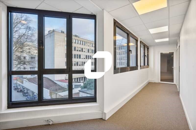 Bureau dans Clichy à louer Photo intérieure- Image 1 de 10