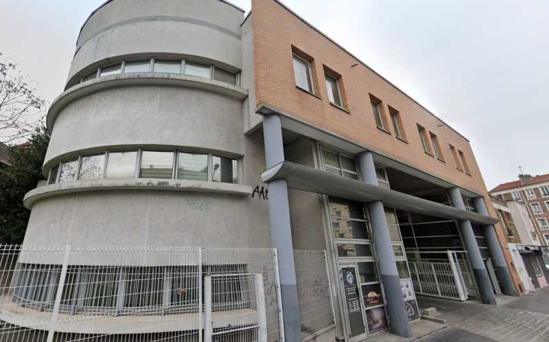 Bureau dans Saint-Ouen-sur-Seine à louer - Photo du bâtiment - Image 2 de 13