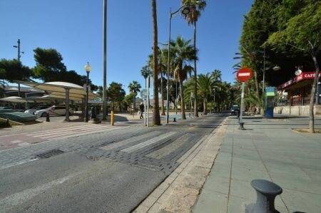 Retail in Almería for sale - Building Photo - Image 1 of 22