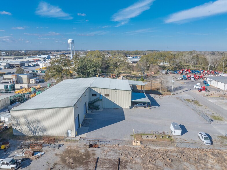 1016 N Cruse Ave, Broussard, LA à vendre - Photo du bâtiment - Image 2 de 36