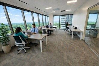 1 Tower Center Blvd, East Brunswick, NJ à louer Photo intérieure- Image 1 de 2