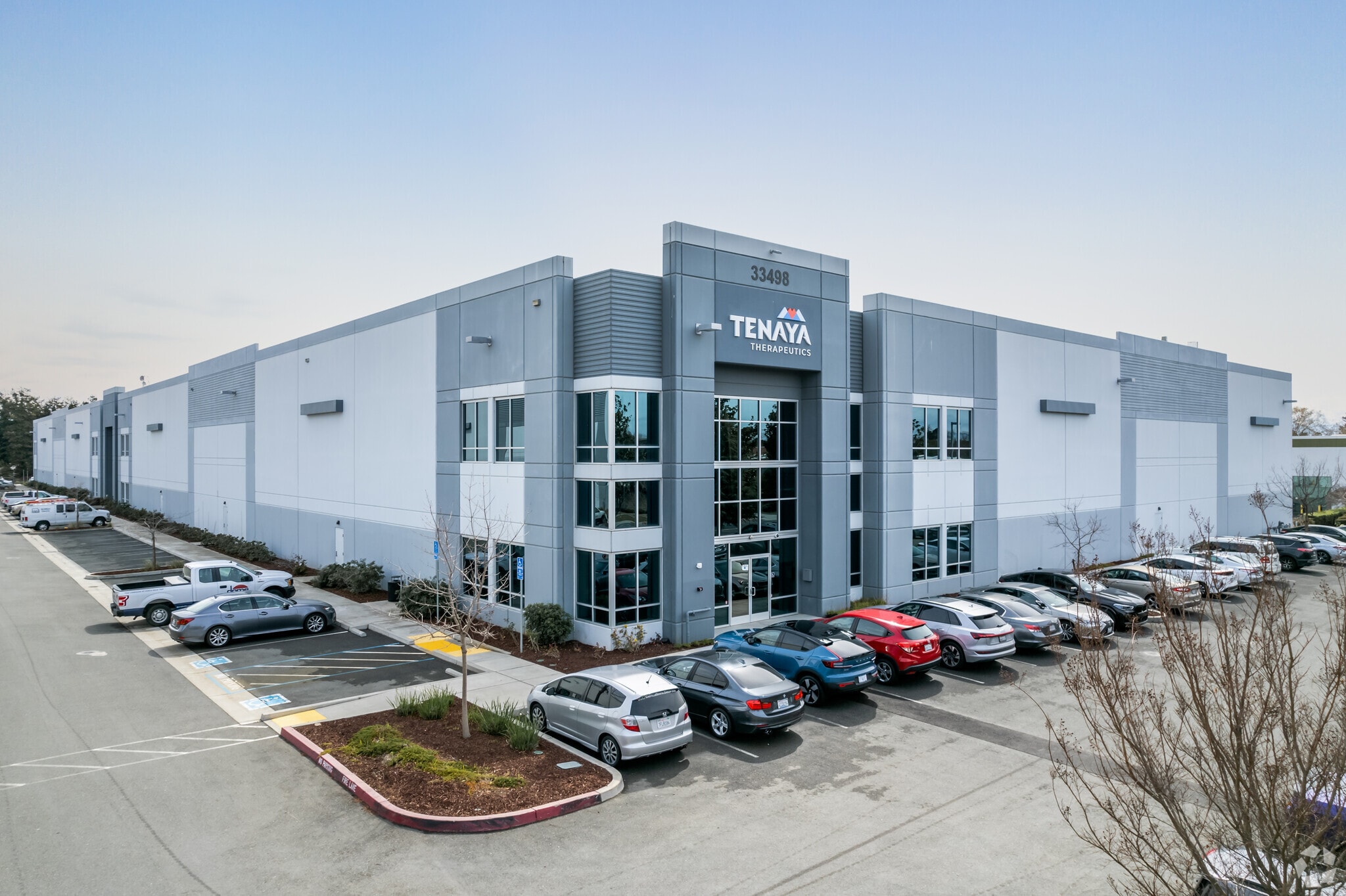 33498 Central Ave, Union City, CA for lease Primary Photo- Image 1 of 5