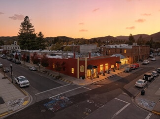 Plus de détails pour 234 SW 5th St, Grants Pass, OR - Commerce de détail à vendre