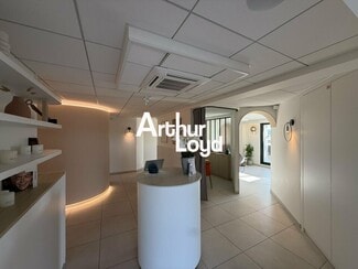 More details for 569 Rue Du General Charles De Gaulle, Puget-sur-Argens - Office for Sale