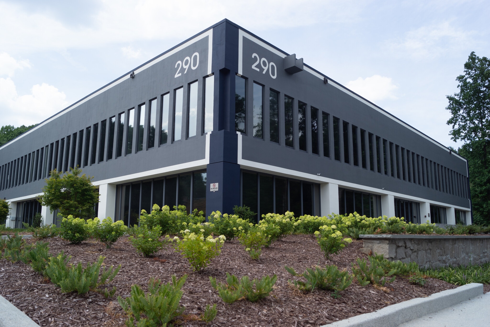 290 Interstate N Cir SE, Atlanta, GA à louer Photo du bâtiment- Image 1 de 12