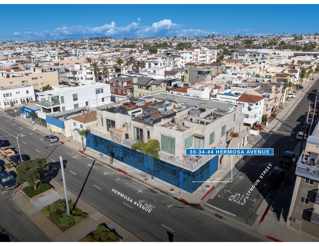 30, 34, 44 Hermosa Ave, Hermosa Beach, CA à vendre Photo du bâtiment- Image 1 de 27