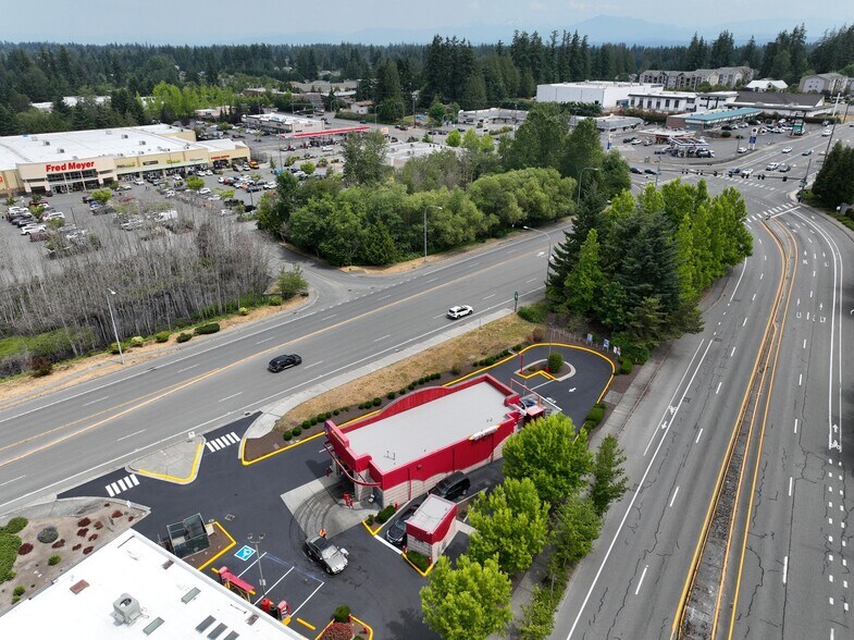 1714 132nd St SE, Mill Creek, WA à vendre - Photo du bâtiment - Image 3 de 4