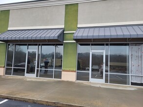 6230-6242 Old Highway 5, Woodstock, GA for lease Building Photo- Image 1 of 2