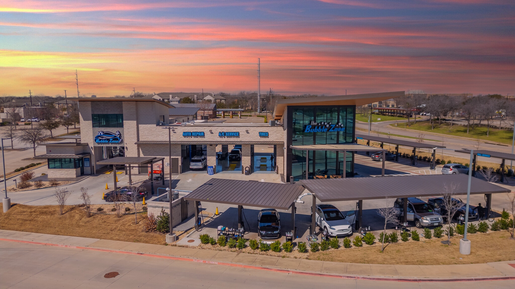 5243 Naaman Forest Blvd, Garland, TX à vendre Photo du bâtiment- Image 1 de 37