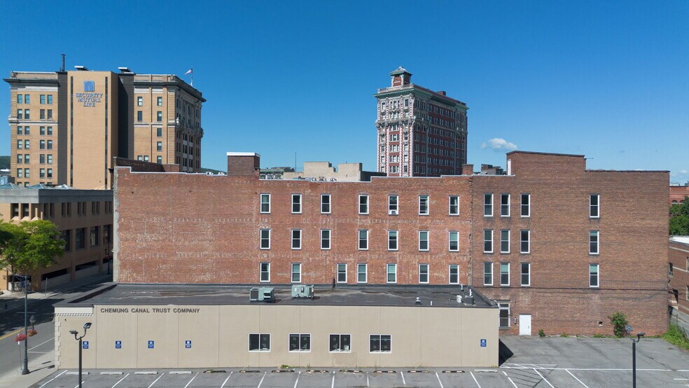 123 Court St, Binghamton, NY à vendre - Photo du bâtiment - Image 3 de 49