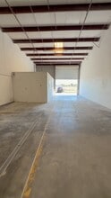 401 Victor Way, Salinas, CA à louer - Vidéo sur l’inscription commerciale