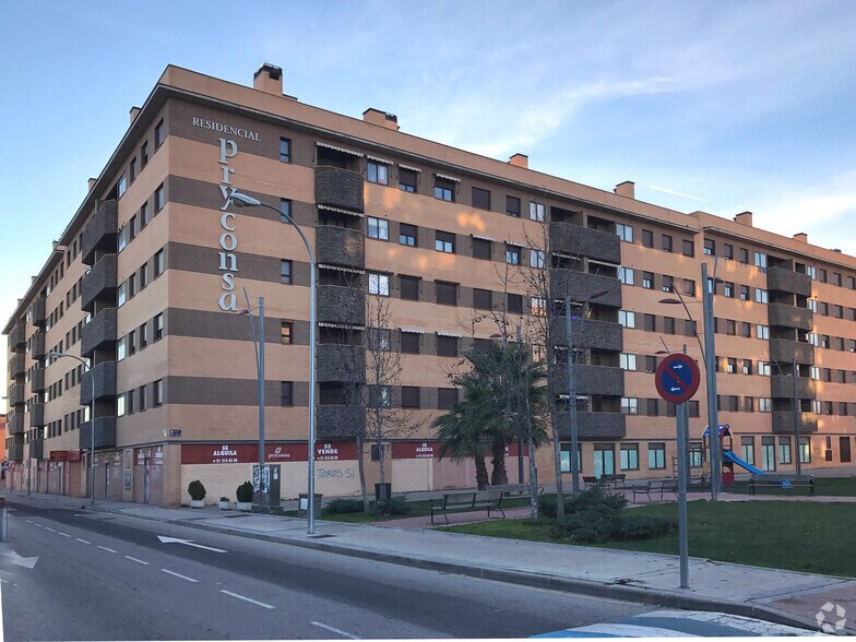Avenida de Belén, 41, Ciempozuelos, Madrid à vendre - Photo du bâtiment - Image 1 de 2