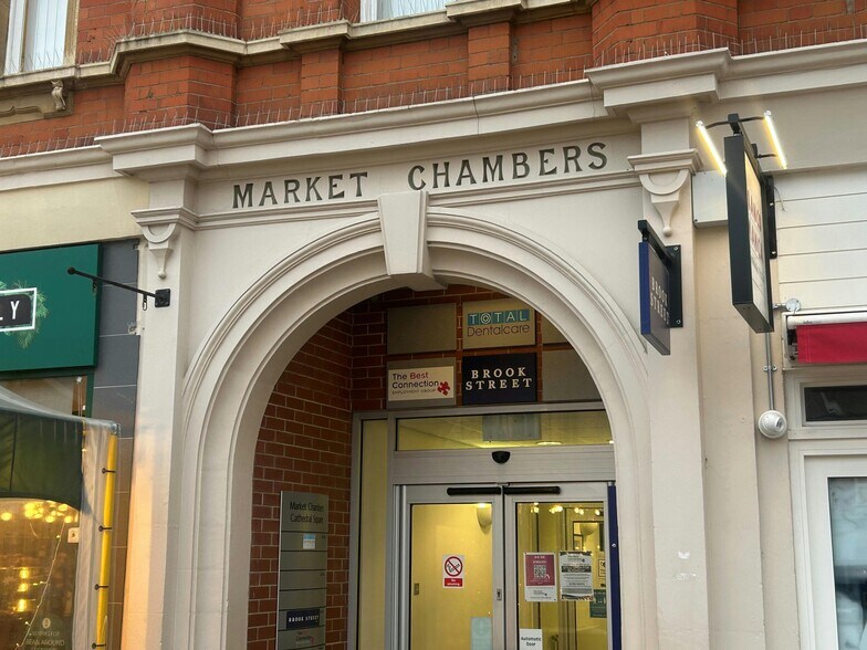 1-4 Long Causeway, Peterborough à louer - Photo du bâtiment - Image 3 de 3