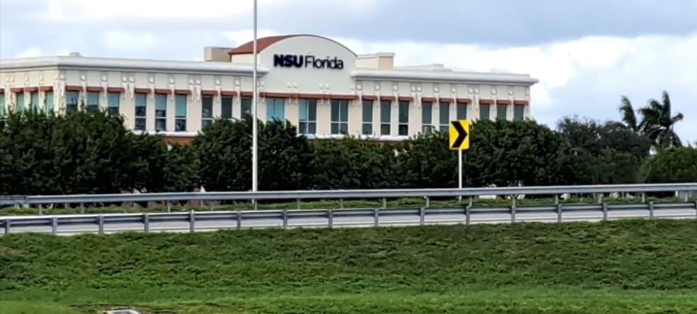 8651-8665 SW 124th Ave, Miami, FL for lease - Building Photo - Image 2 of 8