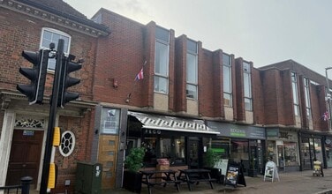 12-15 Packhorse Rd, Gerrards Cross à louer Photo du bâtiment- Image 1 de 4