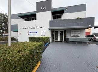 Plus de détails pour 600 NW 35th Ave, Miami, FL - Bureau à louer
