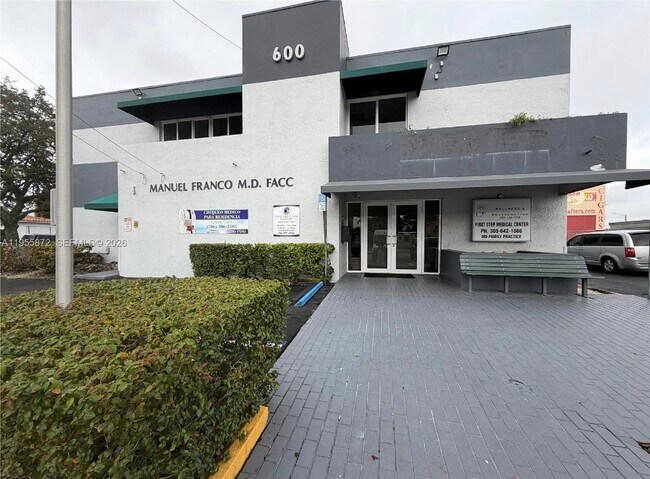 More details for 600 NW 35th Ave, Miami, FL - Office for Lease