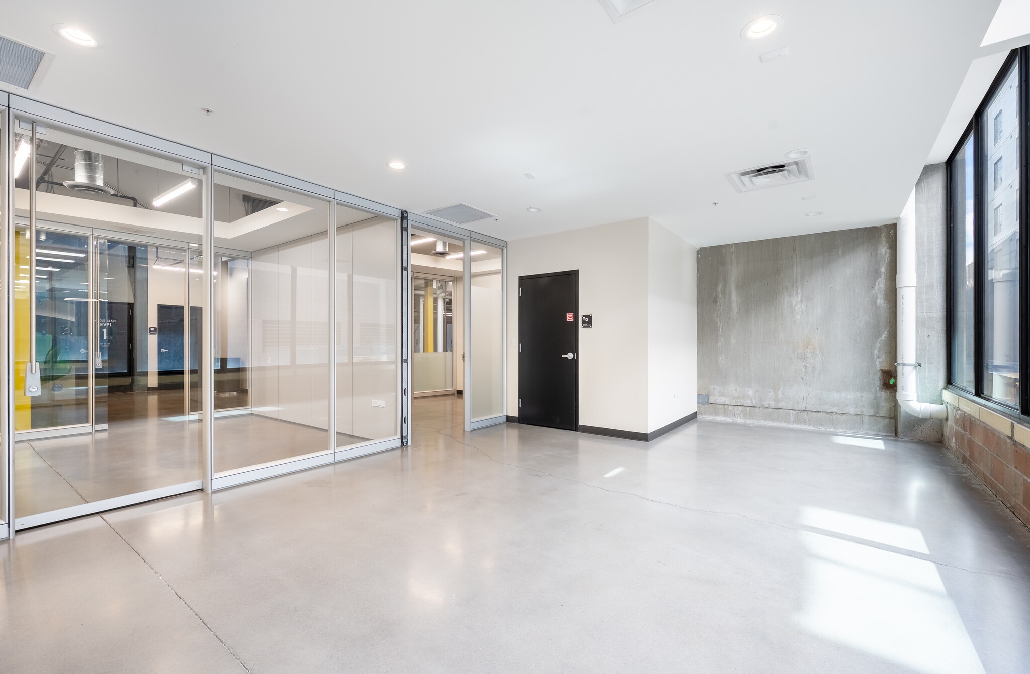 3001 Brighton Blvd, Denver, CO for lease Interior Photo- Image 1 of 5