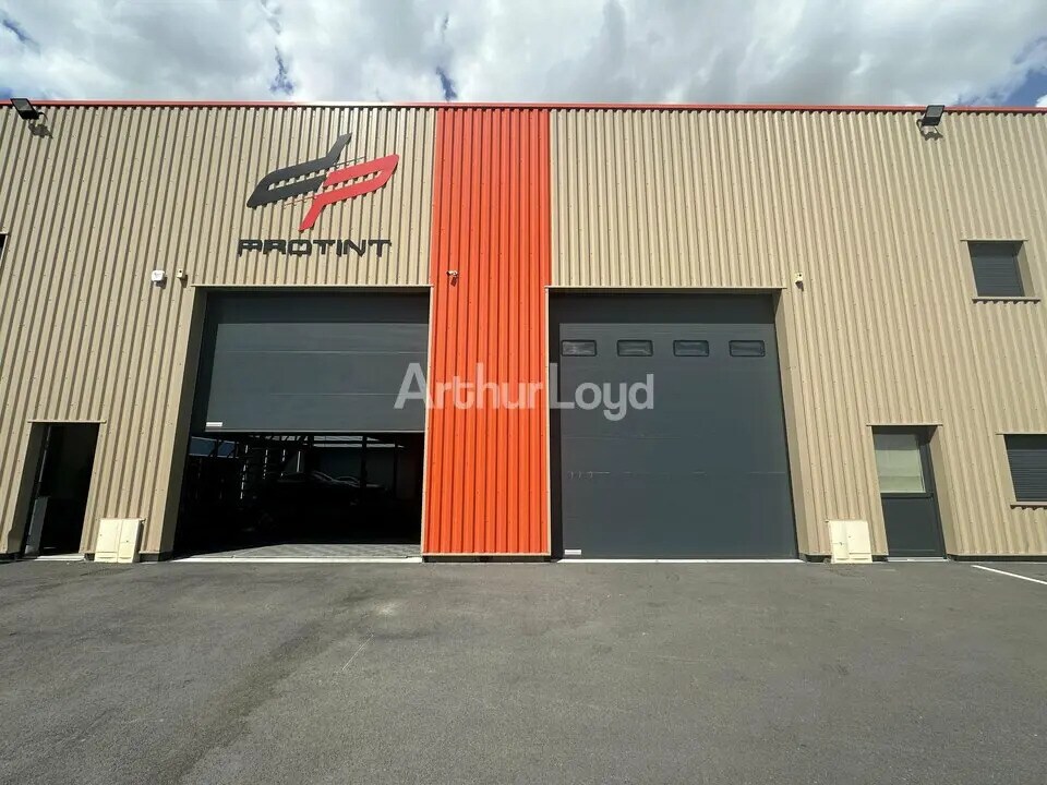 Flex dans Reims à louer Photo du bâtiment- Image 1 de 6