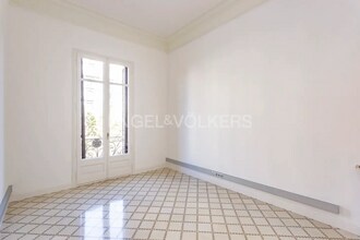 Office in Barcelona, Barcelona for lease Interior Photo- Image 2 of 7