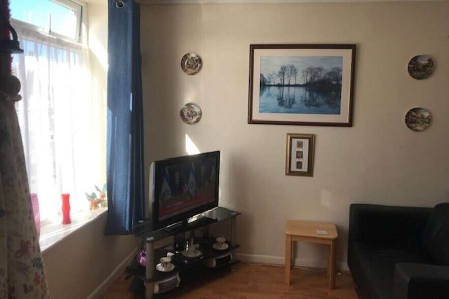 66 Tulketh St, Southport à vendre - Photo du bâtiment - Image 3 de 8