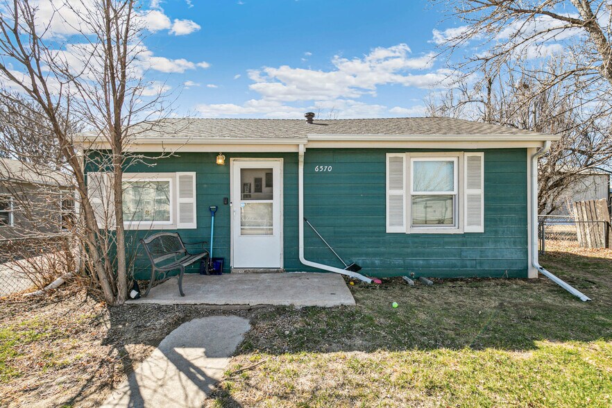 5997 Magnolia St, Commerce City, CO à vendre - Photo du bâtiment - Image 2 de 46