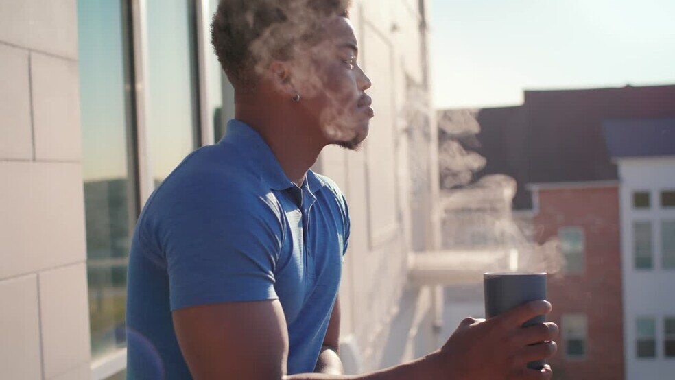 100 N Redemption Square Rd, Houston, TX à louer - Vidéo sur l’inscription commerciale - Image 2 de 10