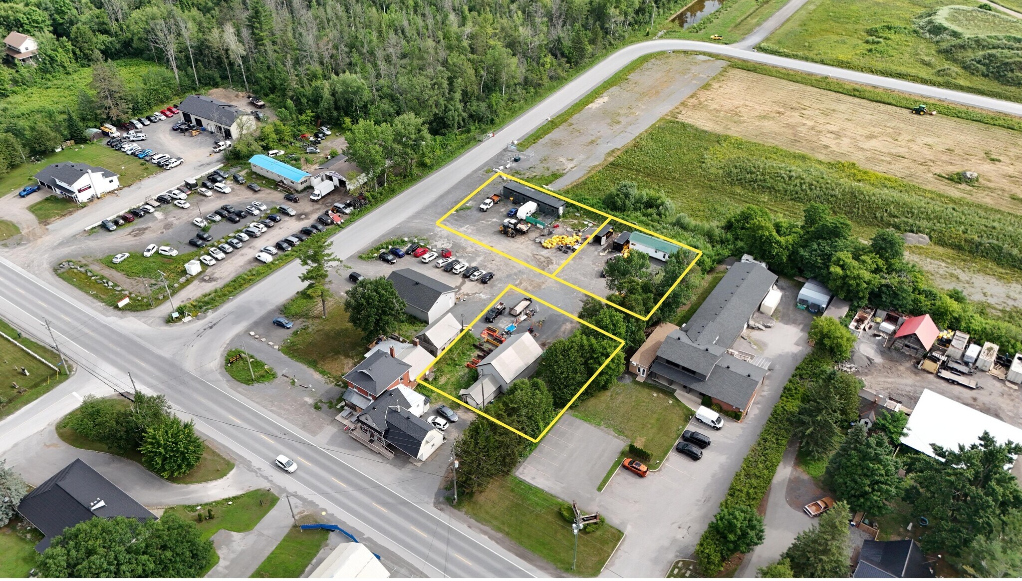 2590 Carp Rd, Ottawa, ON for sale Primary Photo- Image 1 of 1