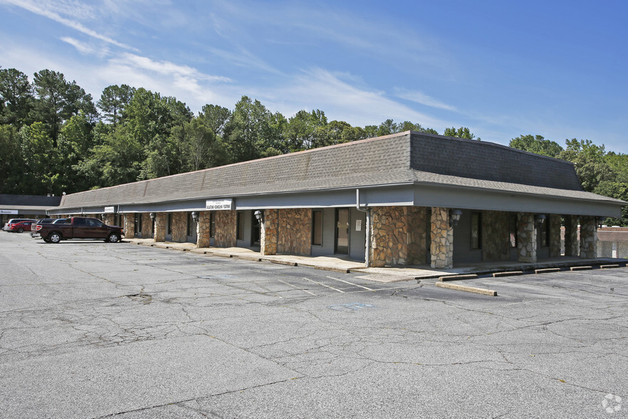 409 Arrowhead Blvd, Jonesboro, GA for sale - Primary Photo - Image 1 of 1