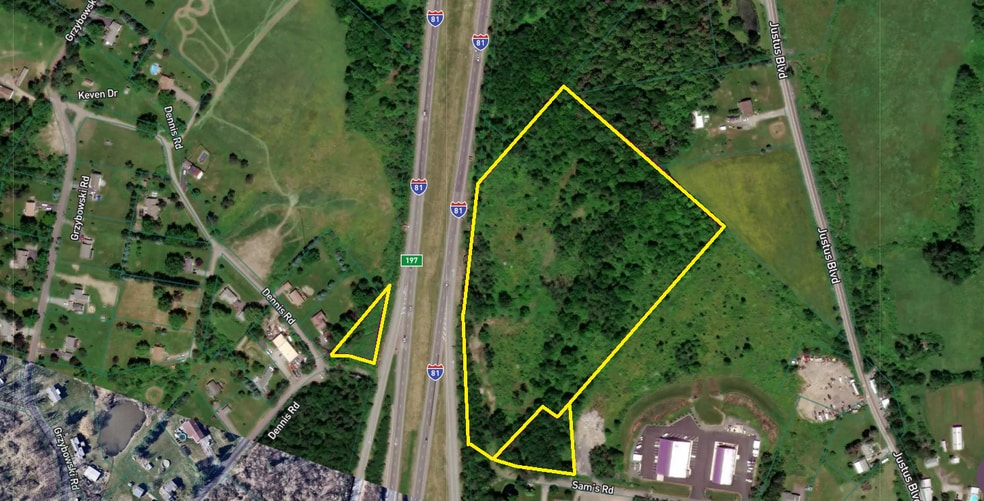 Sam's, Scott Township Lackawanna, PA for sale - Building Photo - Image 3 of 3