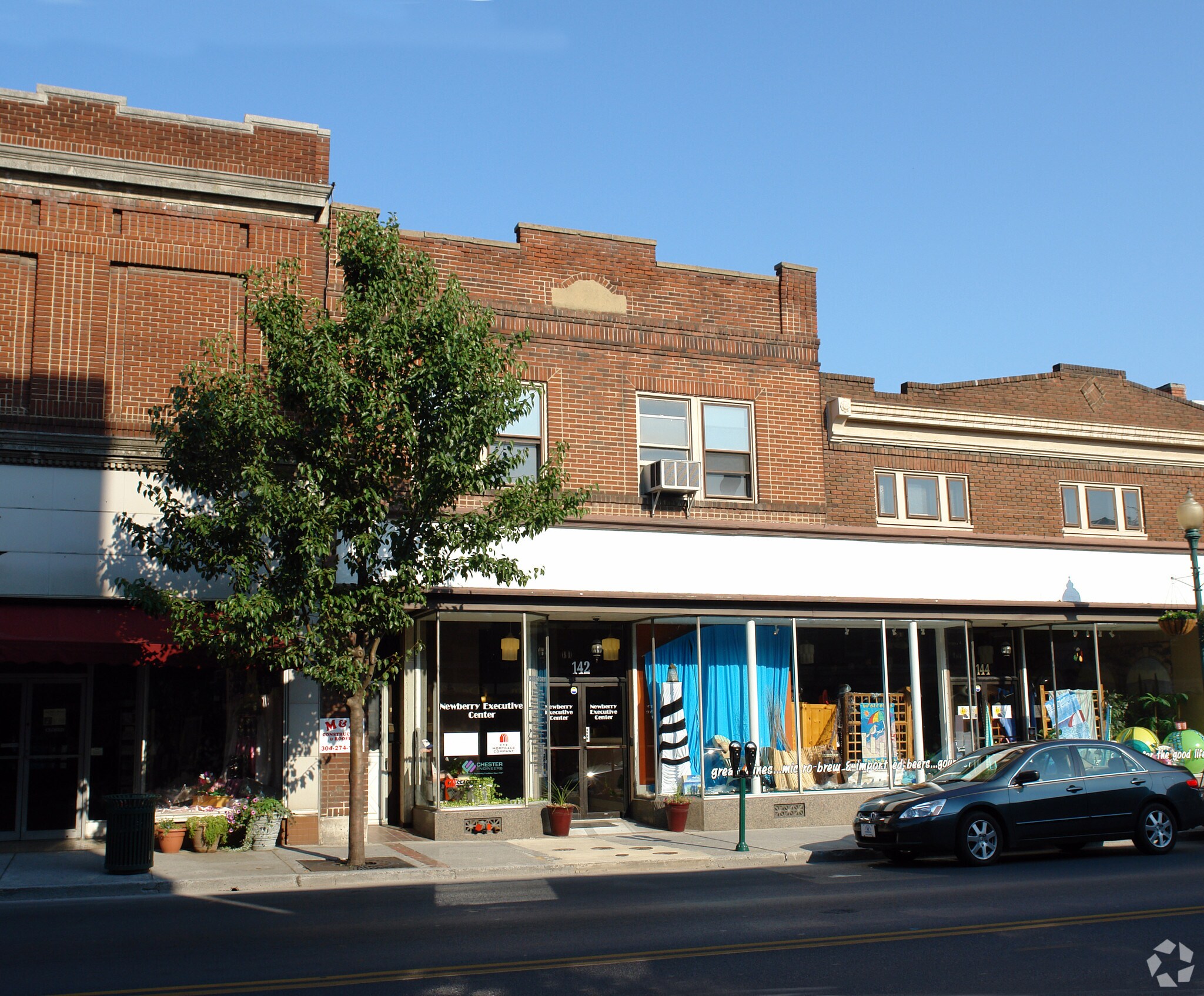 140-142 N Queen St, Martinsburg, WV à vendre Photo principale- Image 1 de 8