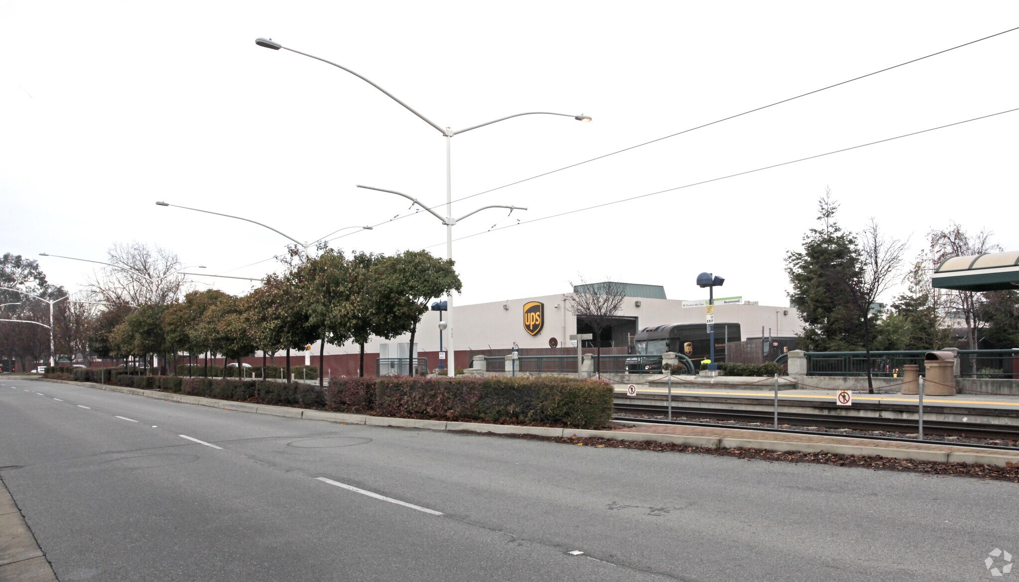 1245 Hammerwood Ave, Sunnyvale, CA for lease Primary Photo- Image 1 of 6